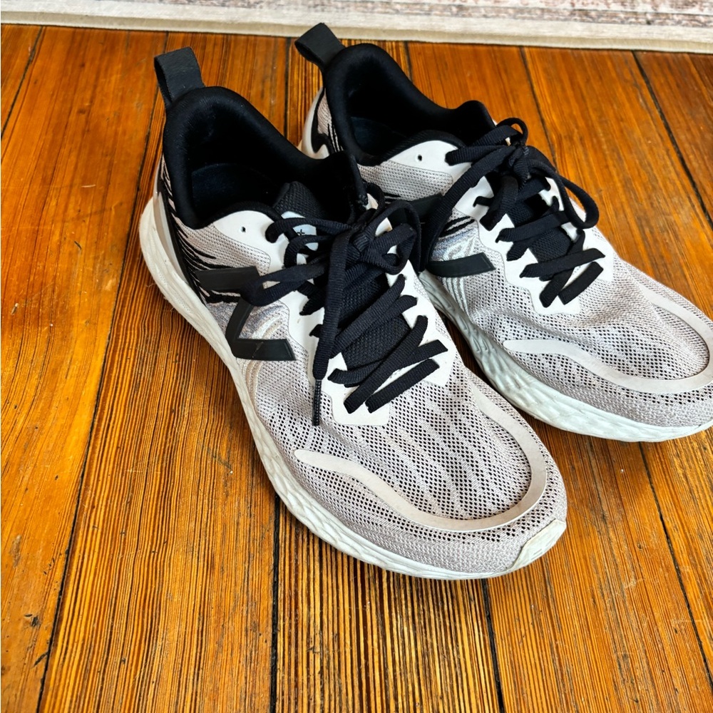 New Balance Black and Tan Athletic Shoes